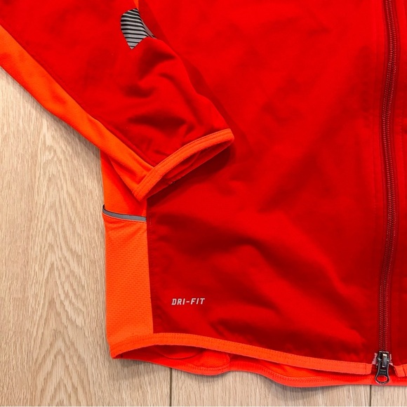 Nike Element DRI-FIT Athletic Running Training Zip Up Sweater Jacket Size Medium - Picture 3 of 9